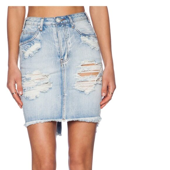 One Teaspoon 2020 Denim Skirt Distressed Size 32 - Picture 12 of 12